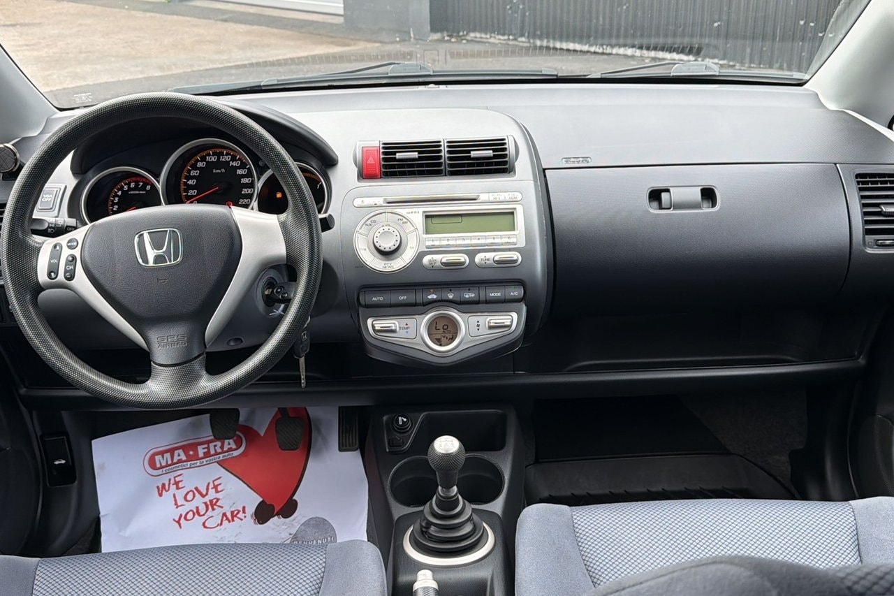 Honda Jazz 1.3 Manual, 83hp, 2007