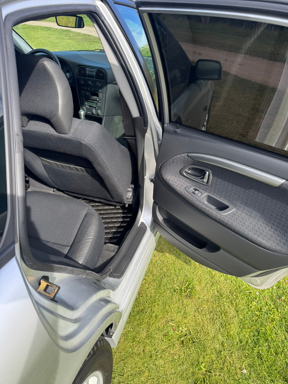 Volvo S40 2.0 Manual, 136hp, 2003