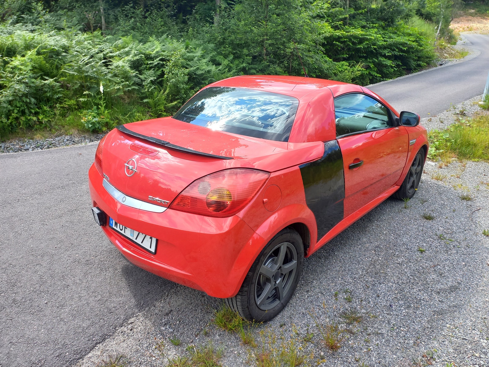 Opel Tigra TwinTop 1.4 Twinport Manual, 5-trins, 90ps, 2005