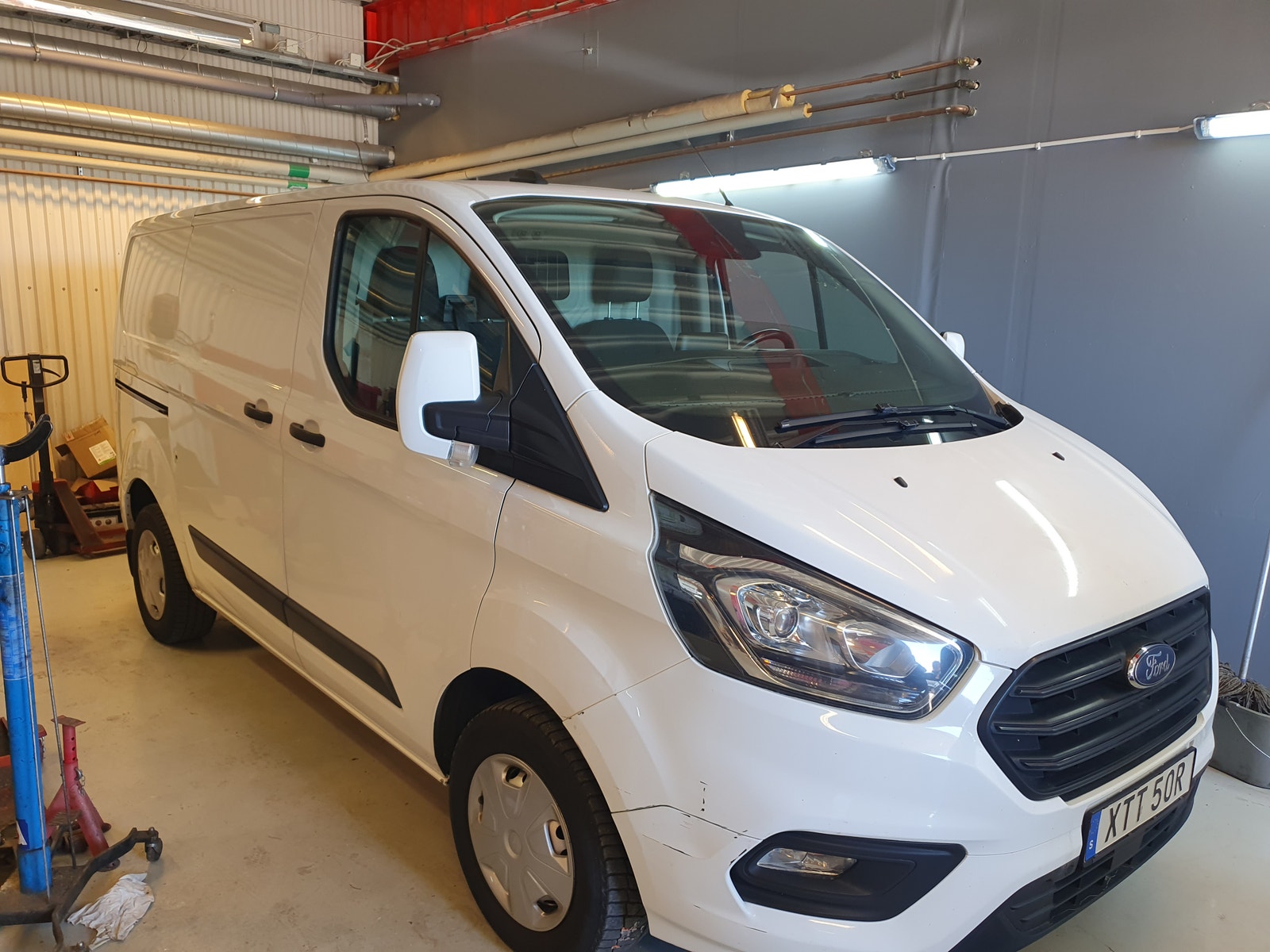 Ford Transit Custom 300 2.0 EcoBlue Manual, 6-trins, 130ps, 2020