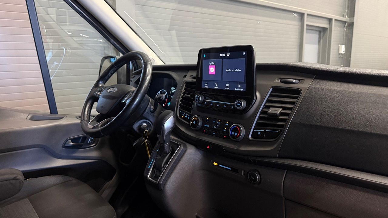 Ford Transit 310 Combi 2.0 EcoBlue SelectShift, 6-trins, 130ps, 2020