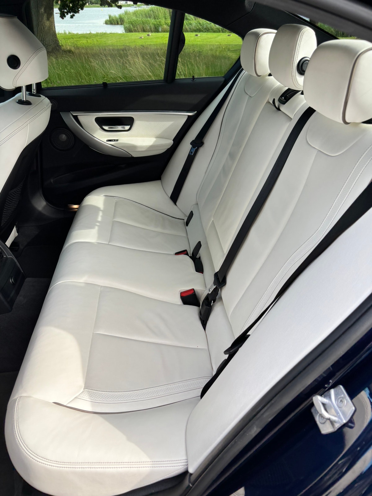 BMW 330e Sedan Steptronic, 252hp, 2017