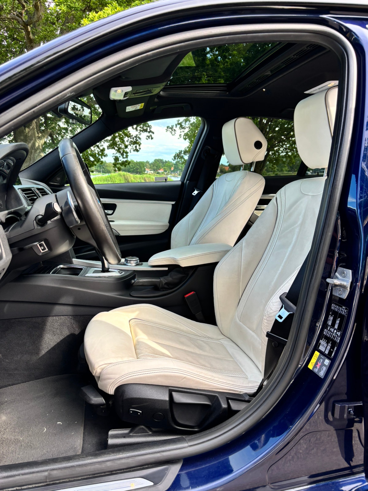 BMW 330e Sedan Steptronic, 252hp, 2017