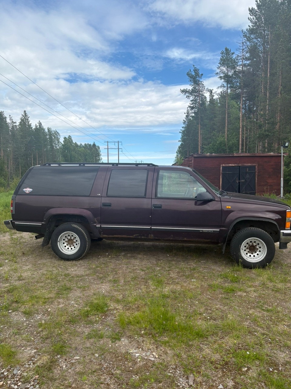 Chevrolet Suburban K1500 6.5 V8 4WD Hydra-Matic, 193hp, 1997