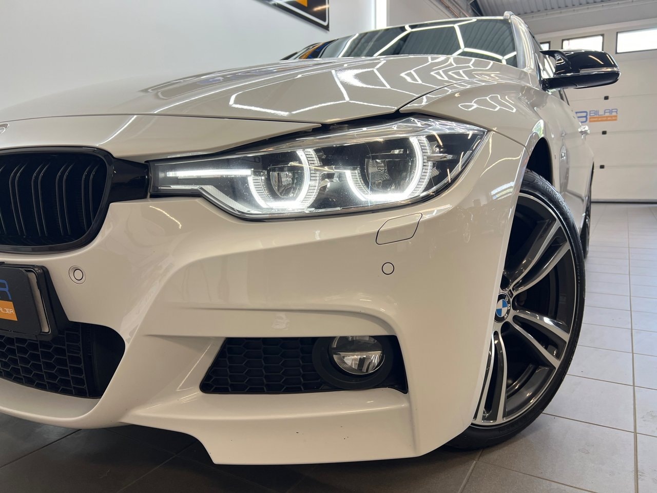 BMW 330i xDrive Touring Steptronic, 8-trins, 252ps, 2016
