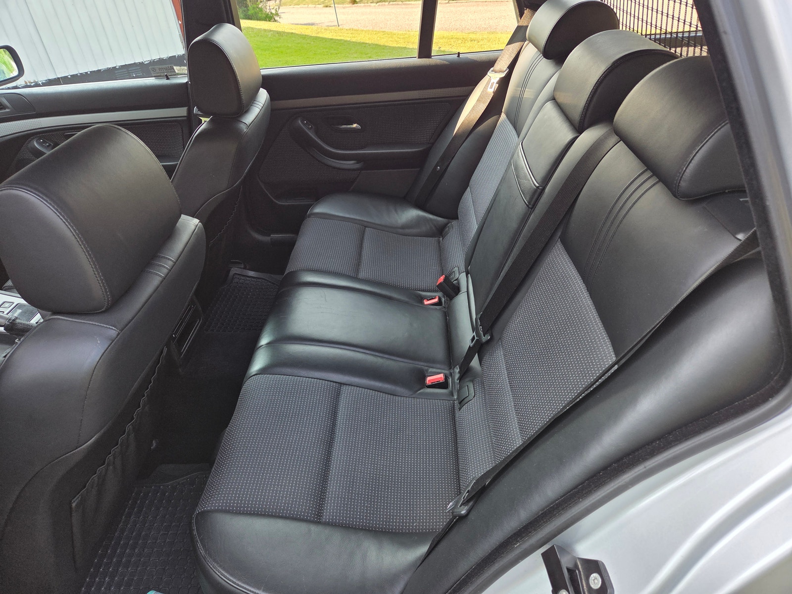 BMW 525i Touring Manual, 192hp, 2003