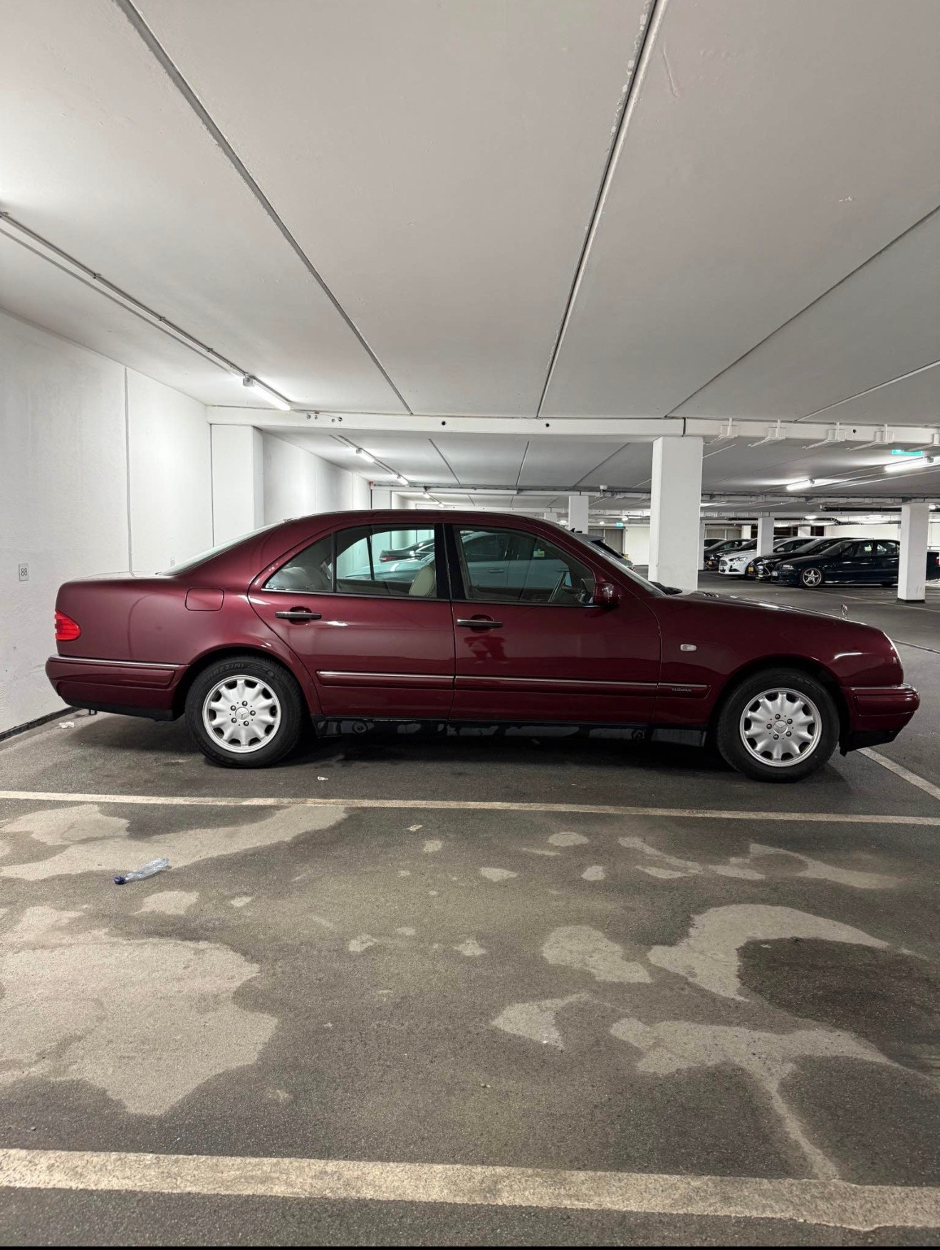 Mercedes-Benz E 240 Automatisk, 5-trinn, 170hk, 1998