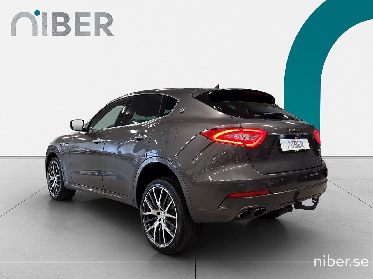 Maserati Levante S Automatisk, 8-trinn, 430hk, 2017