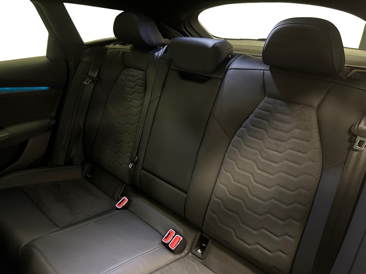 Audi A6 Avant e-tron performance, 367ps, 2025