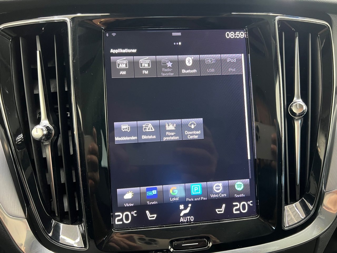 Volvo V60 D4 Geartronic, 8-trins, 190ps, 2019