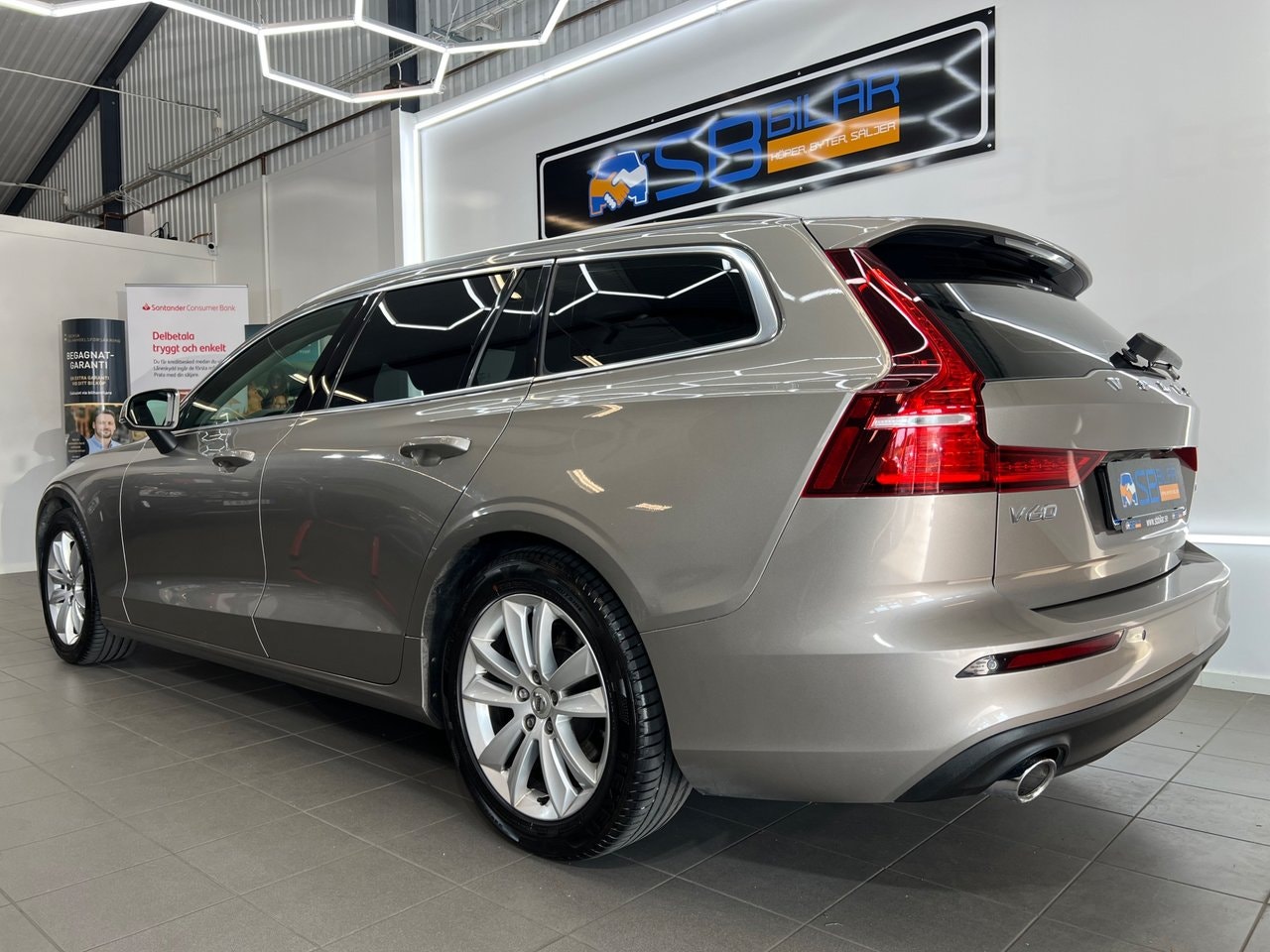 Volvo V60 D4 Geartronic, 8-trins, 190ps, 2019