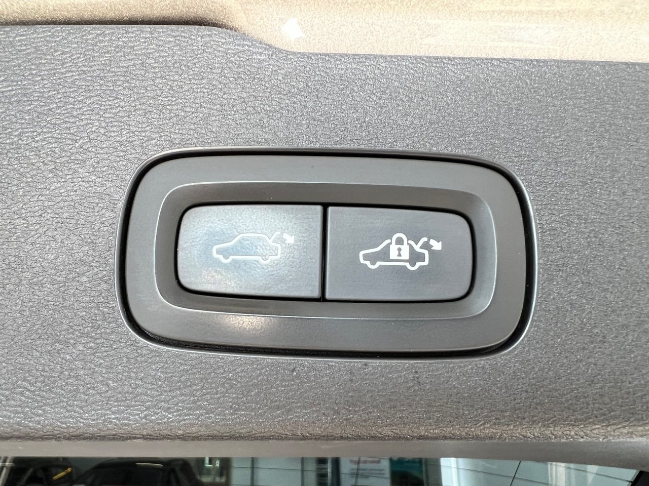 Volvo V60 D4 Geartronic, 8-trins, 190ps, 2019