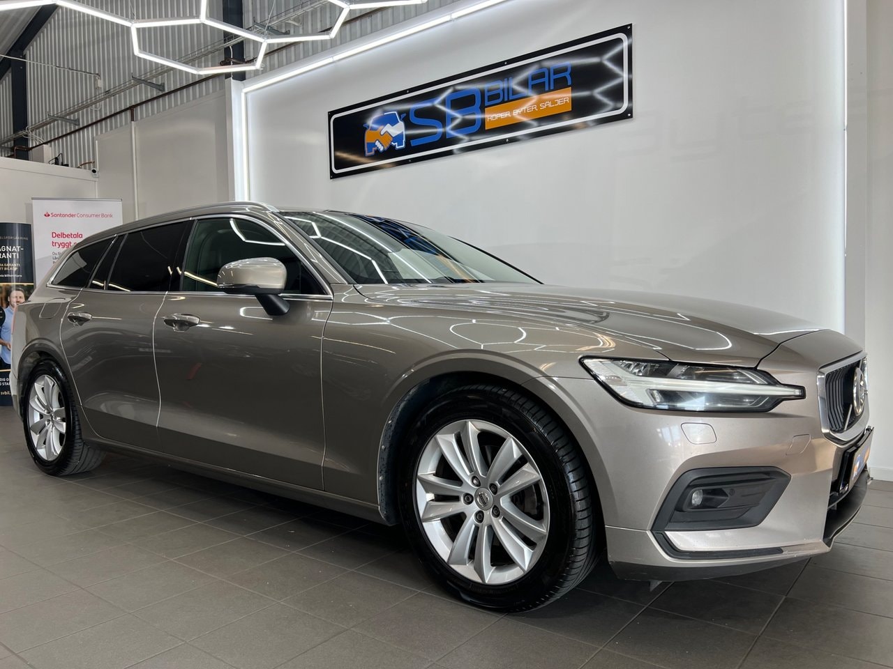 Volvo V60 D4 Geartronic, 8-trins, 190ps, 2019