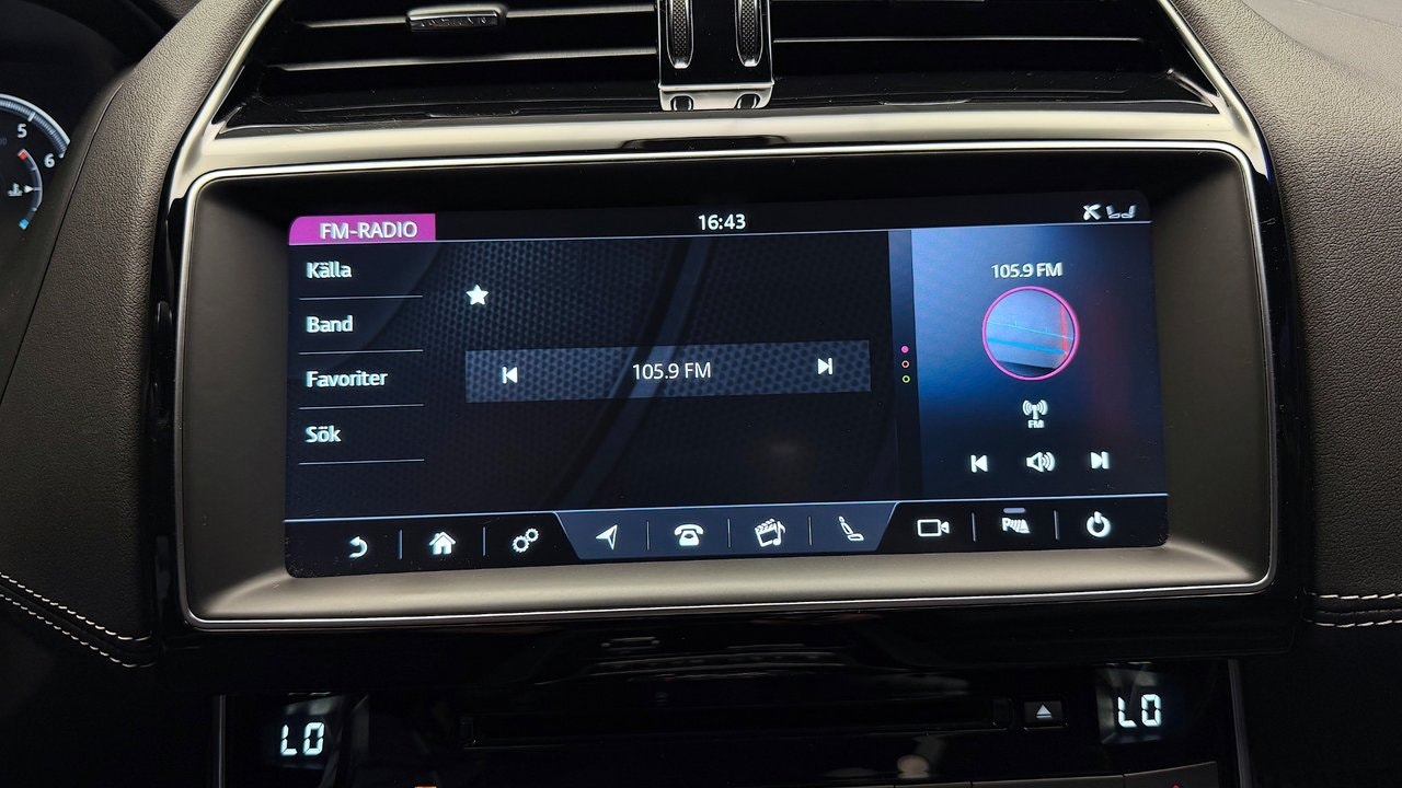 Jaguar XE 20t Automatic, 8-trins, 200ps, 2018