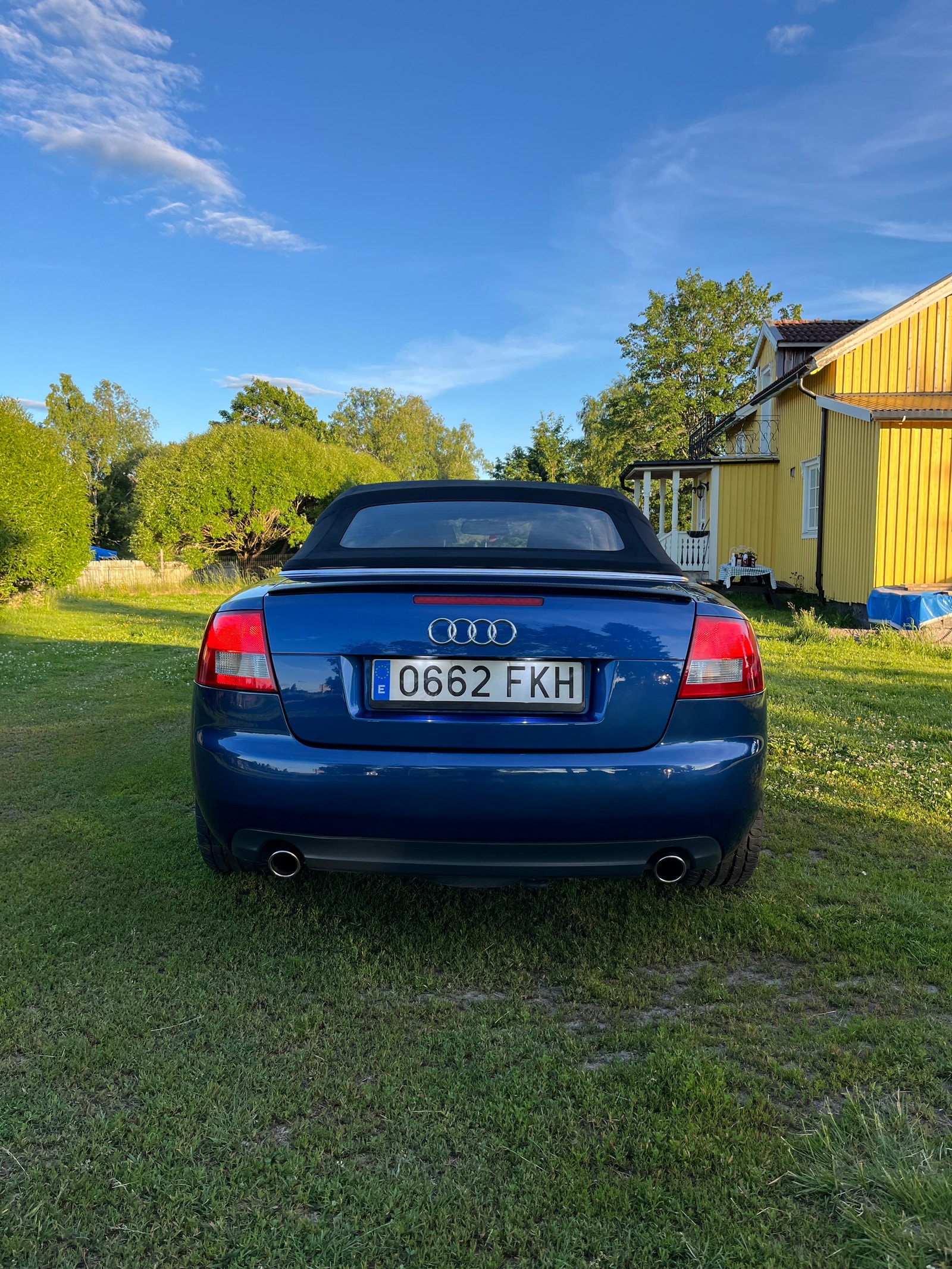 Audi A4 Cabriolet 2.4 V6 Manual, 170hp, 2003