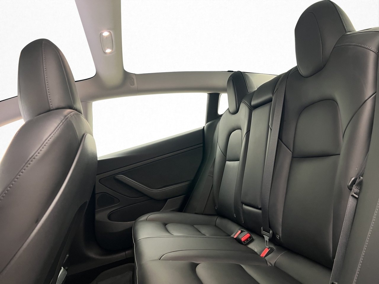 Tesla Model 3 Standard Range Plus, 325hk, 2020