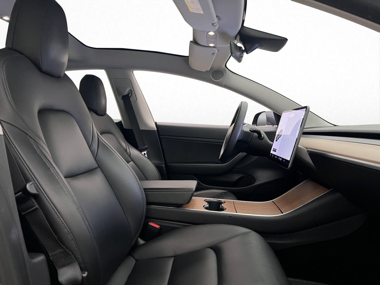 Tesla Model 3 Standard Range Plus, 325hk, 2020