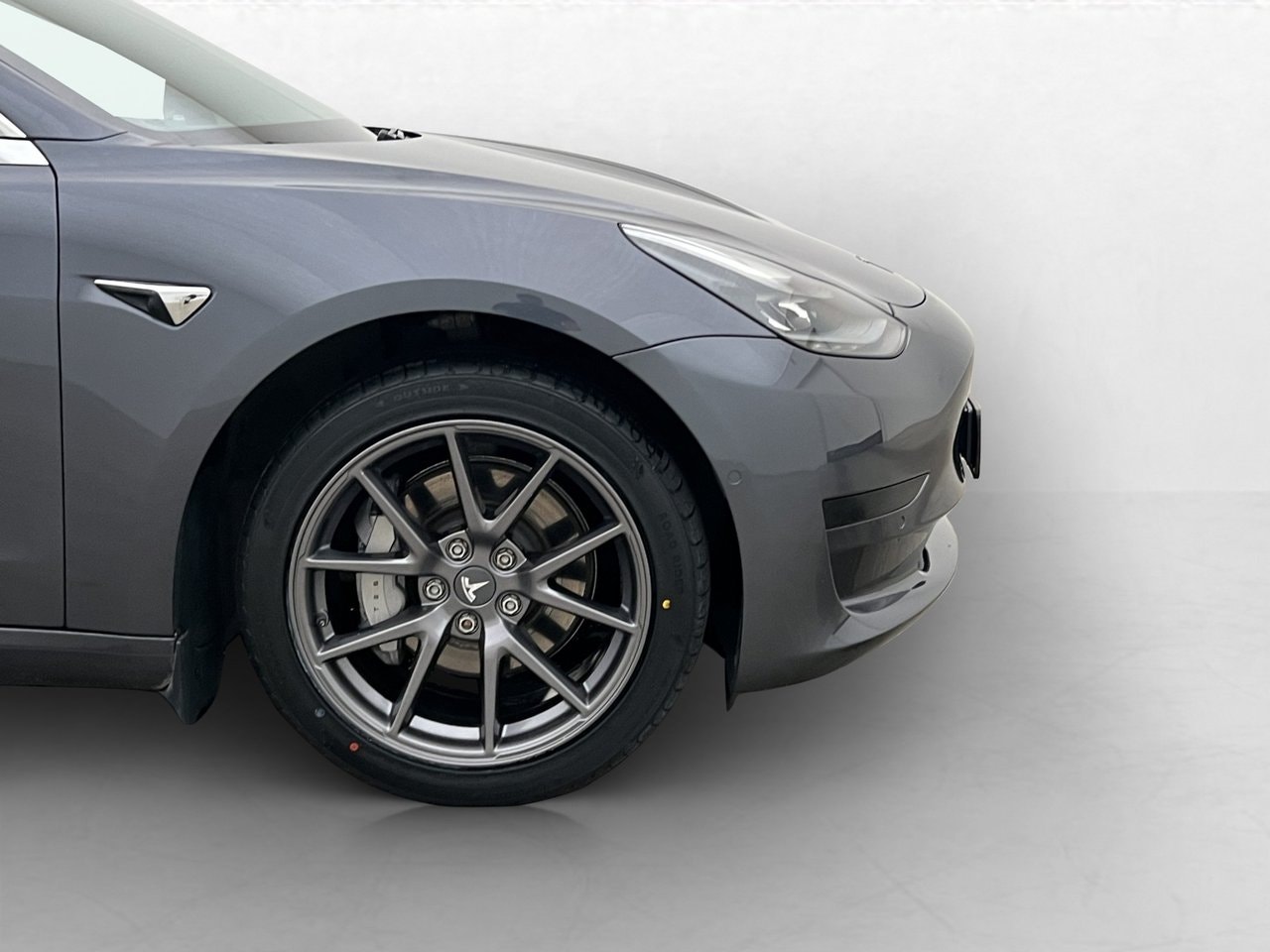 Tesla Model 3 Standard Range Plus, 325hk, 2020