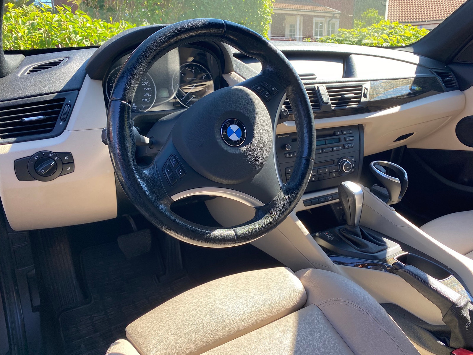 BMW X1 xDrive20d Steptronic, 6-trinn, 177hk, 2010