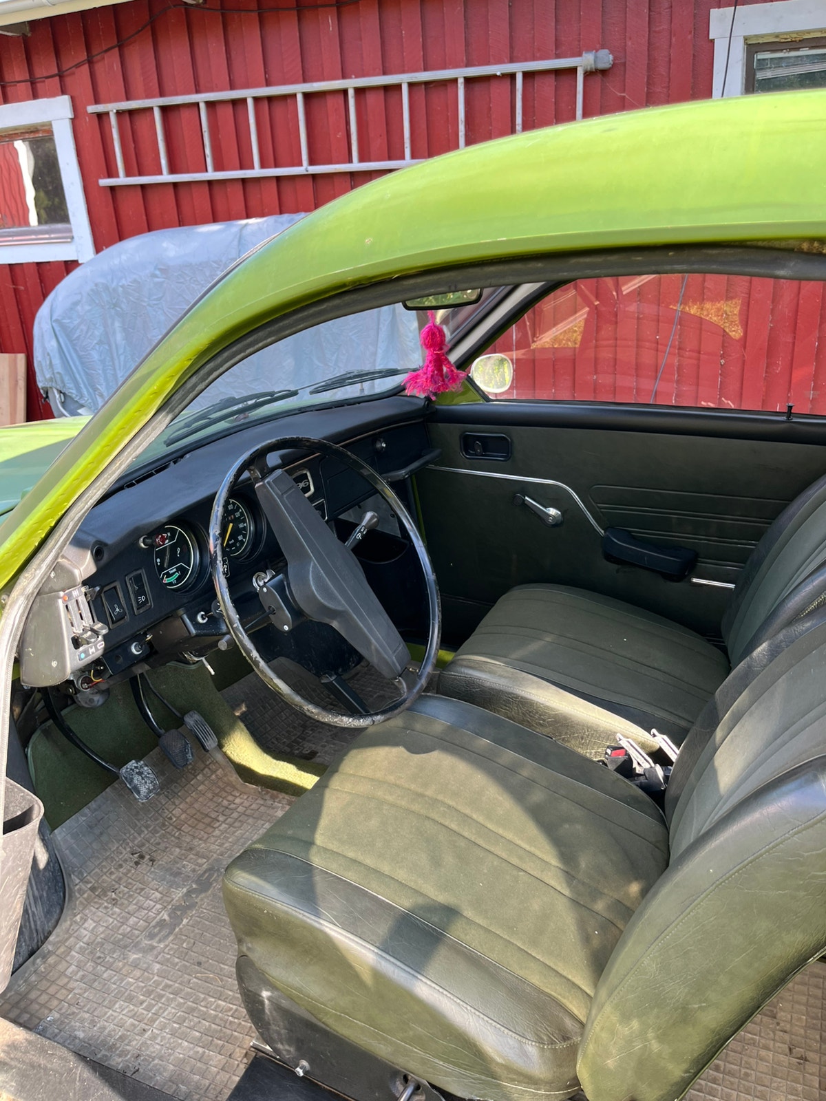 Saab 96 1.5 V4 Manual, 4-trins, 65ps, 1974
