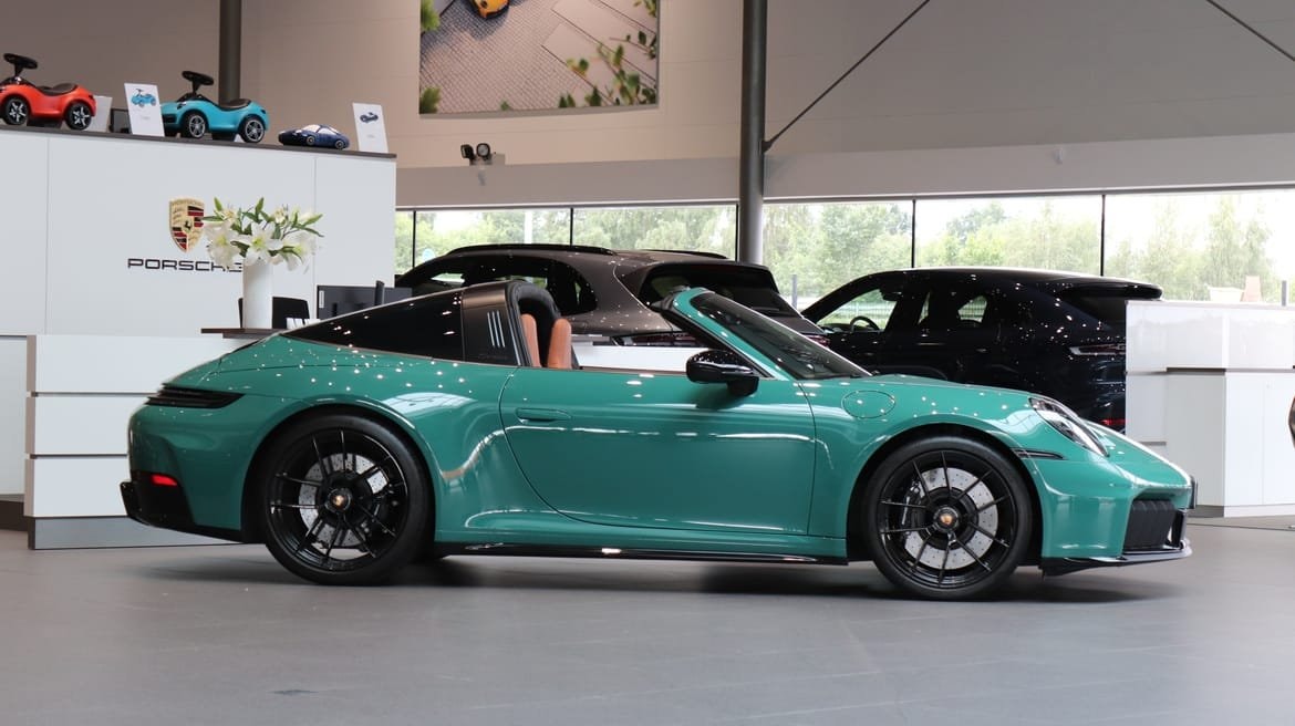 Porsche 911 Targa 4 GTS PDK, 541hp, 2025
