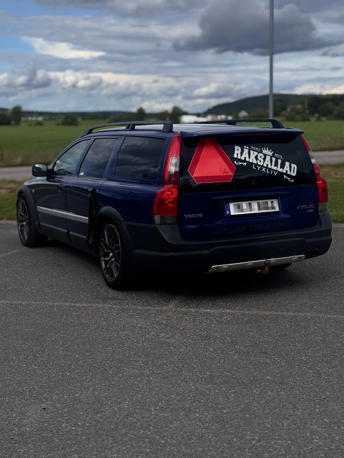 Volvo V70 XC 2.4T AWD Automatic, 200hp, 2002