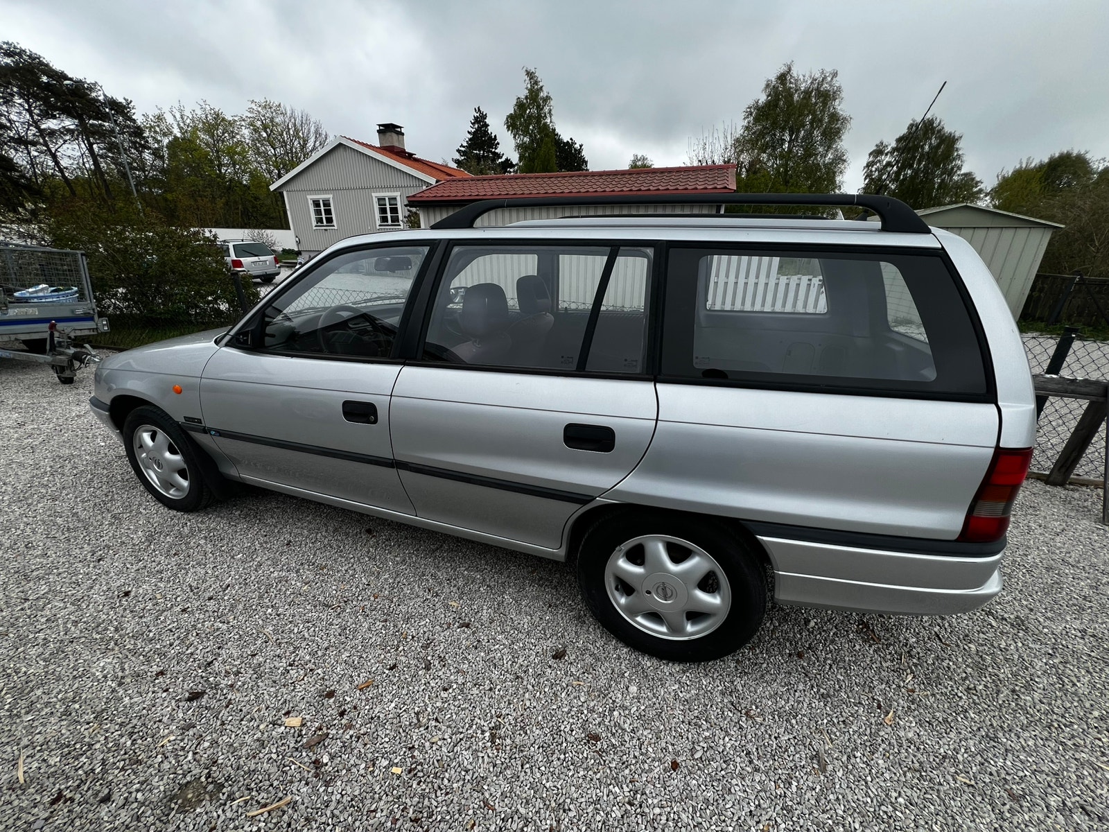 Opel Astra Caravan 1.6i Manual, 5-trins, 101ps, 1998