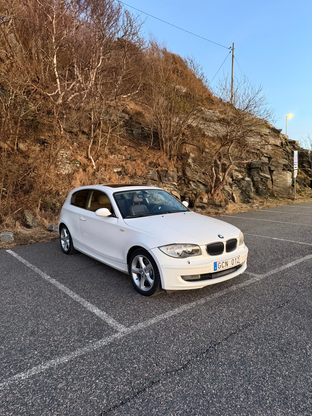 BMW 130i 3-door Steptronic, 265hp, 2008