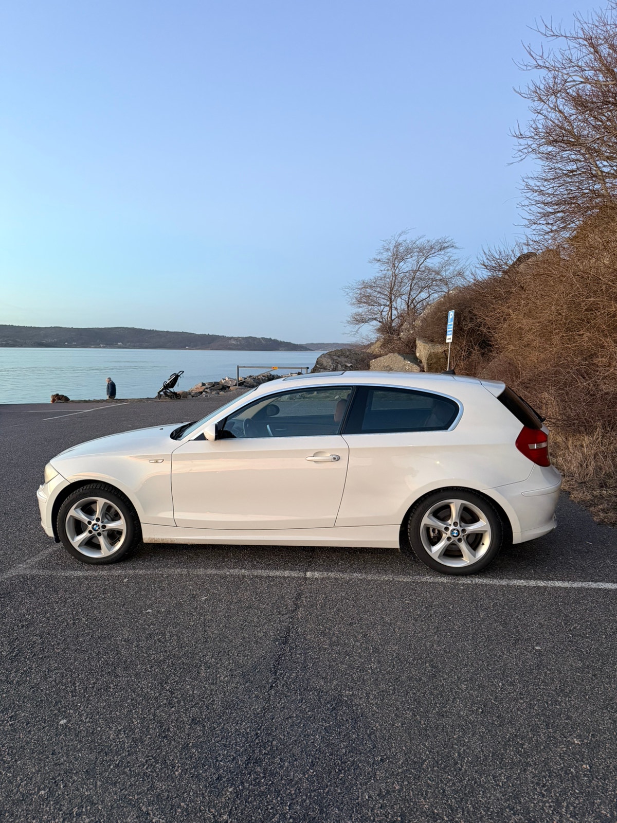 BMW 130i 3-door Steptronic, 265hp, 2008