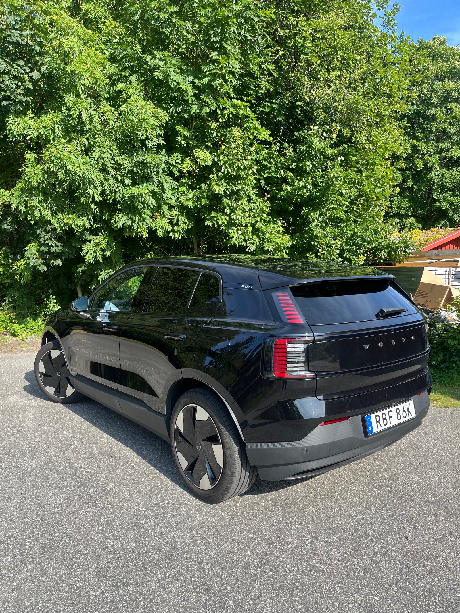 Volvo EX30 Single Motor Extended Range, 272hp, 2024