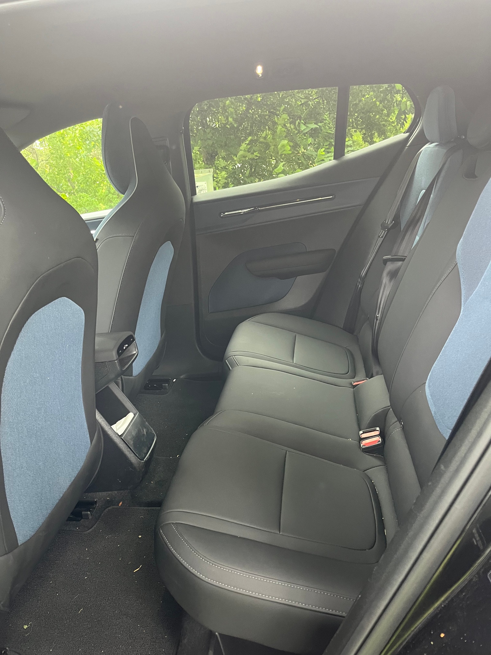 Volvo EX30 Single Motor Extended Range, 272hp, 2024