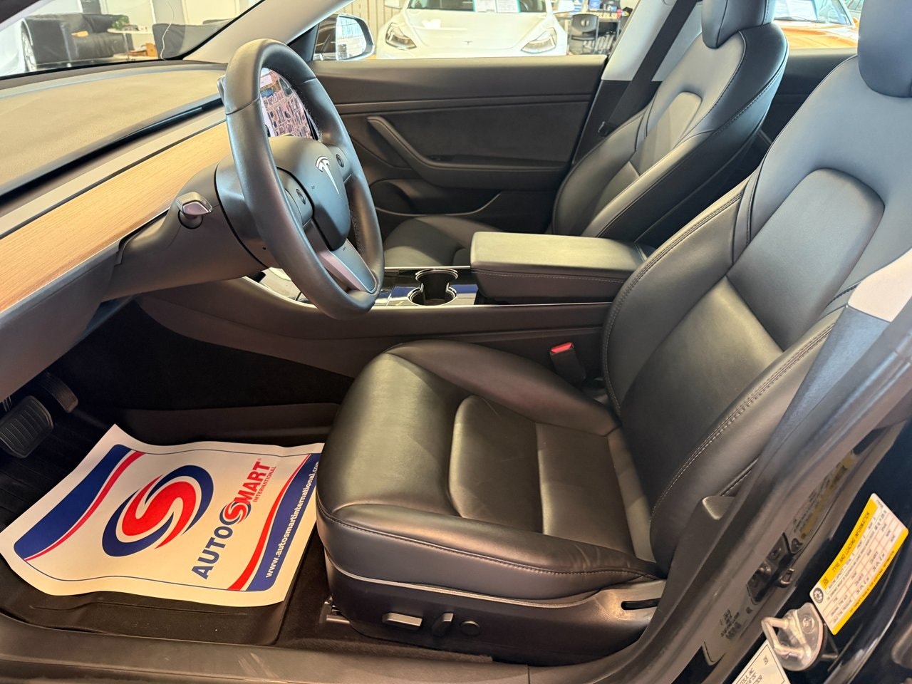 Tesla Model 3 Standard Range Plus, 325hk, 2020