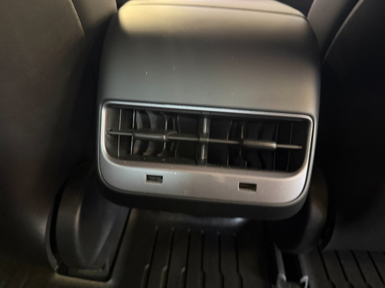 Tesla Model 3 Standard Range Plus, 325hk, 2020