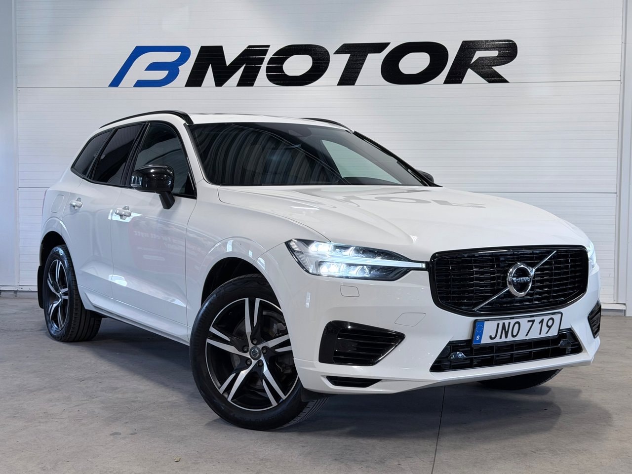 Volvo XC60 341 л.с.