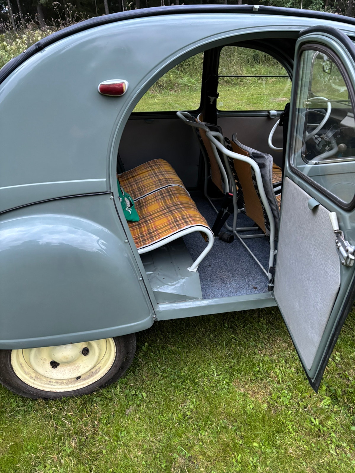 Citroën 2CV 0.4 Manual, 18hp, 1964