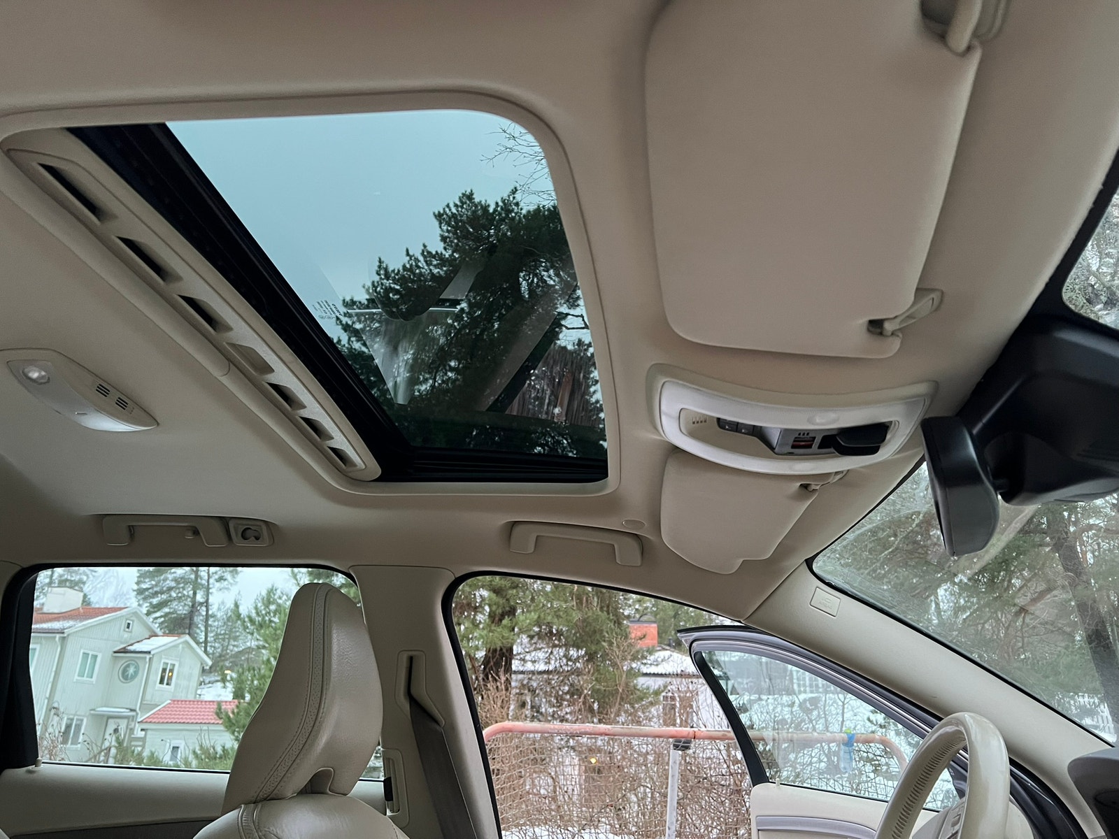Volvo XC70 D5 AWD Manuell, 6-trinn, 215hk, 2012