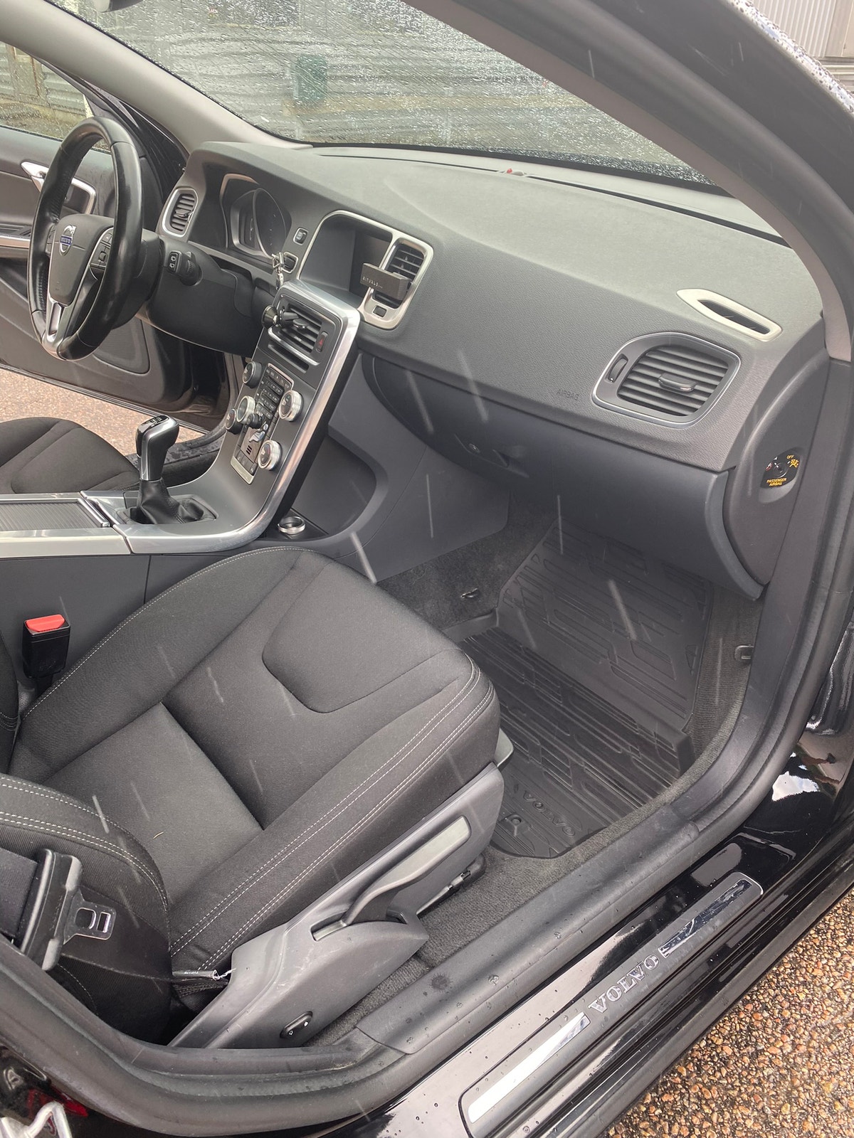 Volvo V60 T3 Manual, 6-trins, 152ps, 2018