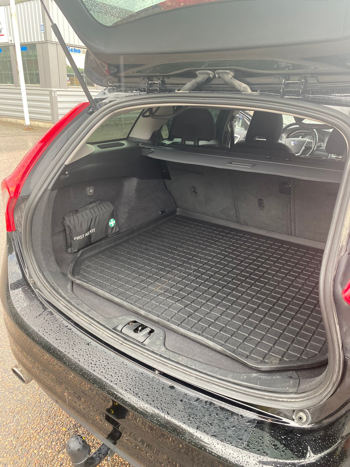 Volvo V60 T3 Manual, 6-trins, 152ps, 2018