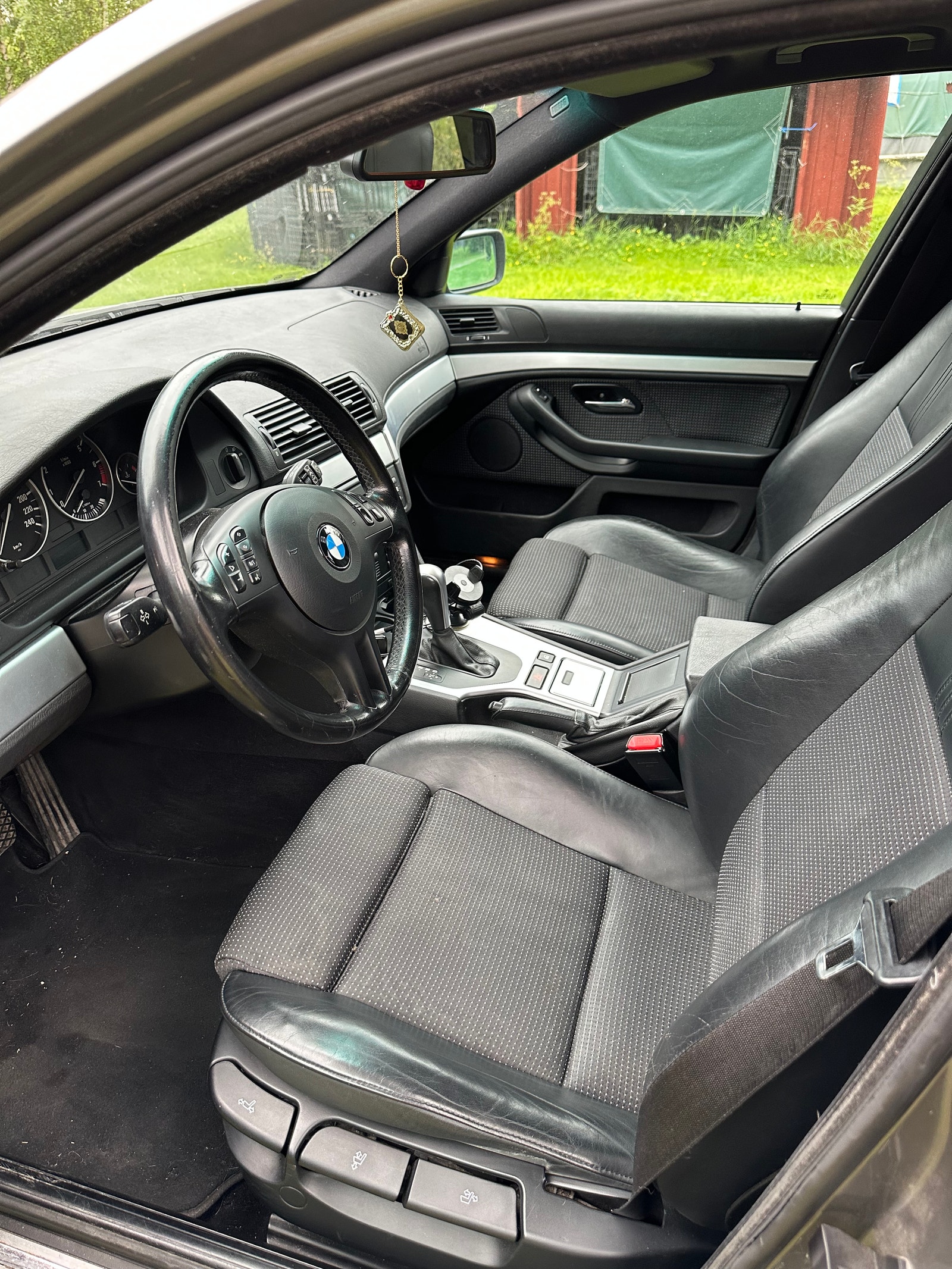 BMW 525i Touring Automatisk, 192hk, 2003
