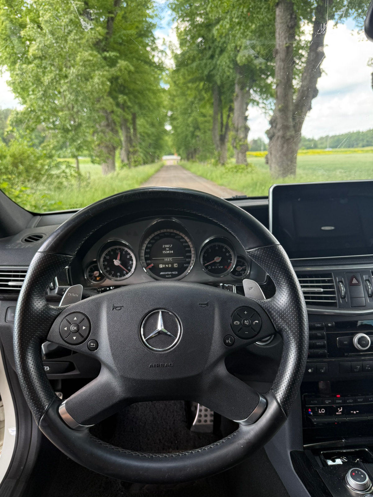 Mercedes-Benz E 63 AMG AMG SpeedShift MCT 7-trins, 525ps, 2010