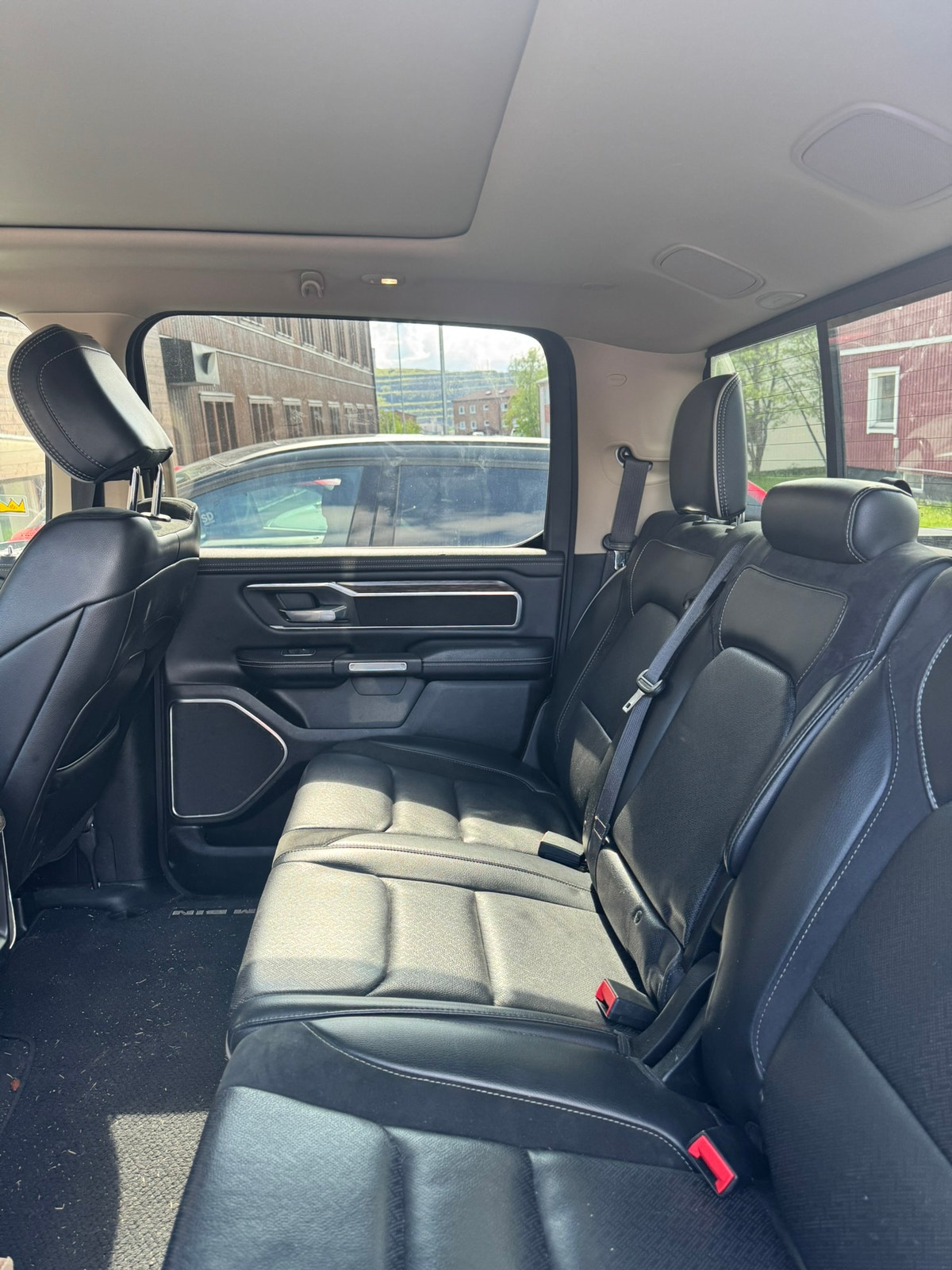 RAM 1500 Crew Cab 5.7 V8 HEMI Flex Fuel 4x4 TorqueFlite, 395hk, 2019