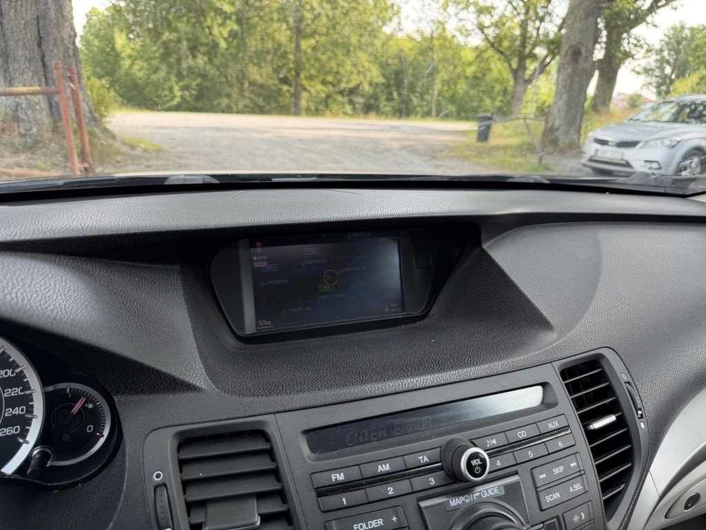 Honda Accord Tourer 2.4 i-VTEC Automatic, 201hp, 2009