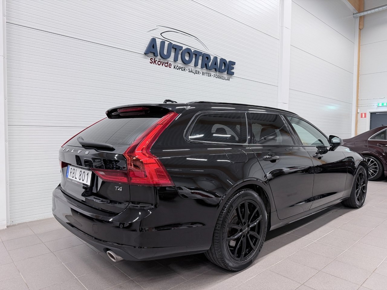 Volvo V90 T4 Geartronic, 8-trins, 190ps, 2019