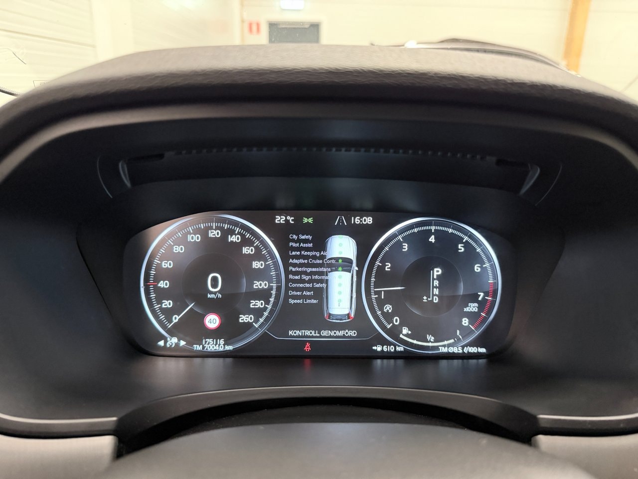 Volvo V90 T4 Geartronic, 8-trins, 190ps, 2019