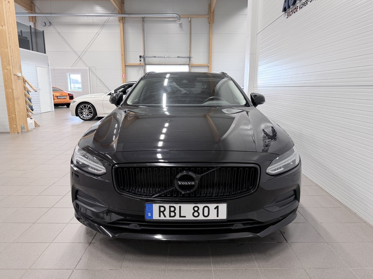 Volvo V90 T4 Geartronic, 8-trins, 190ps, 2019