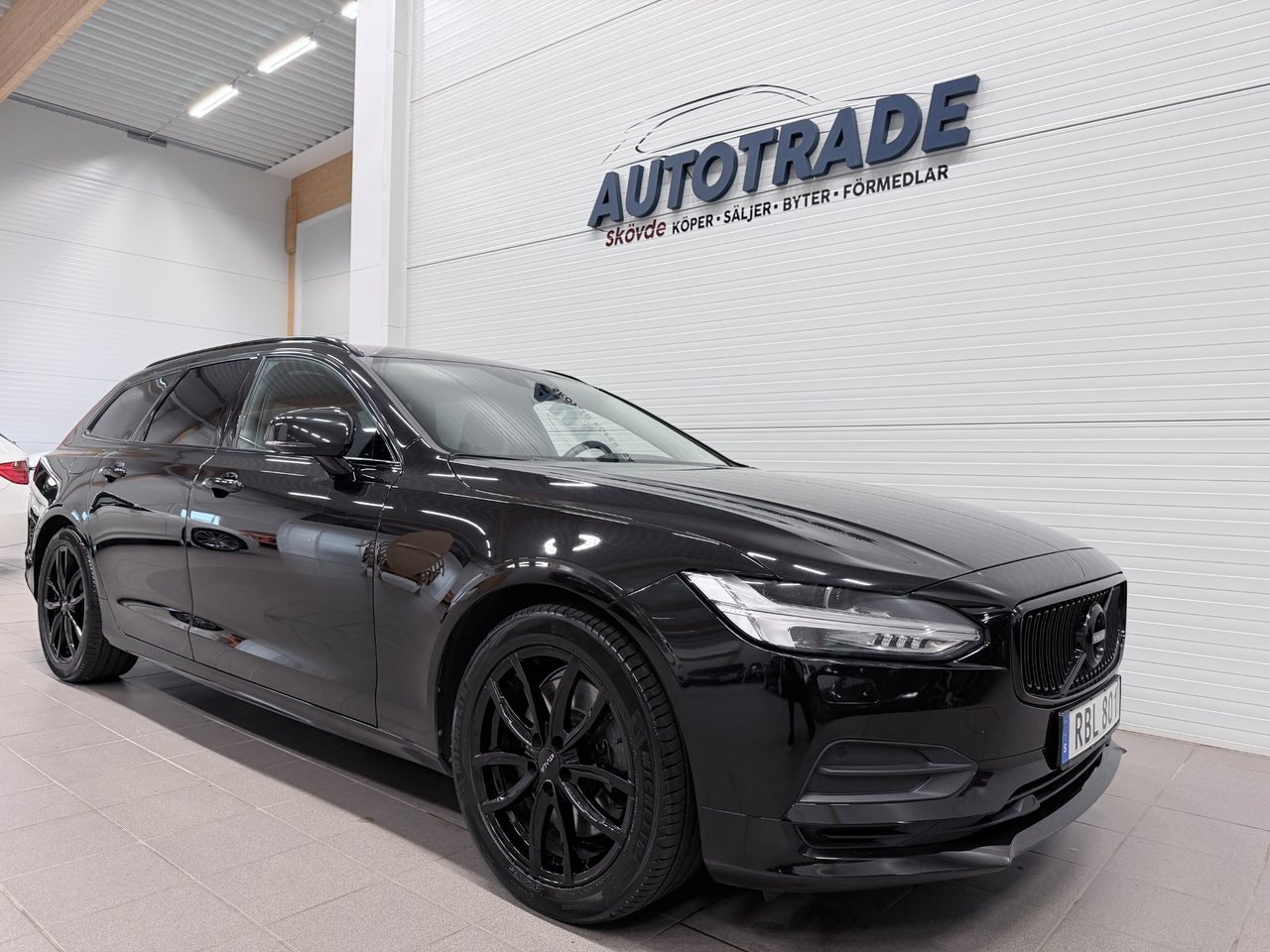 Volvo V90 T4 Geartronic, 8-trins, 190ps, 2019