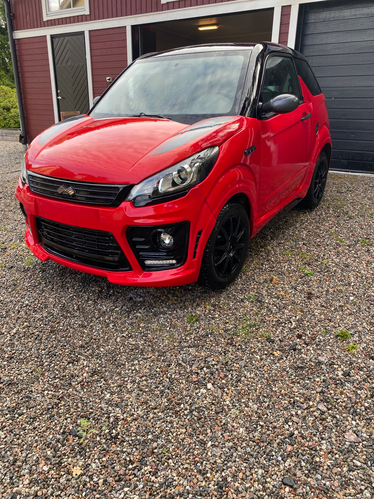 Ligier JS50 0.5 DCI CVT, 8ps, 2017