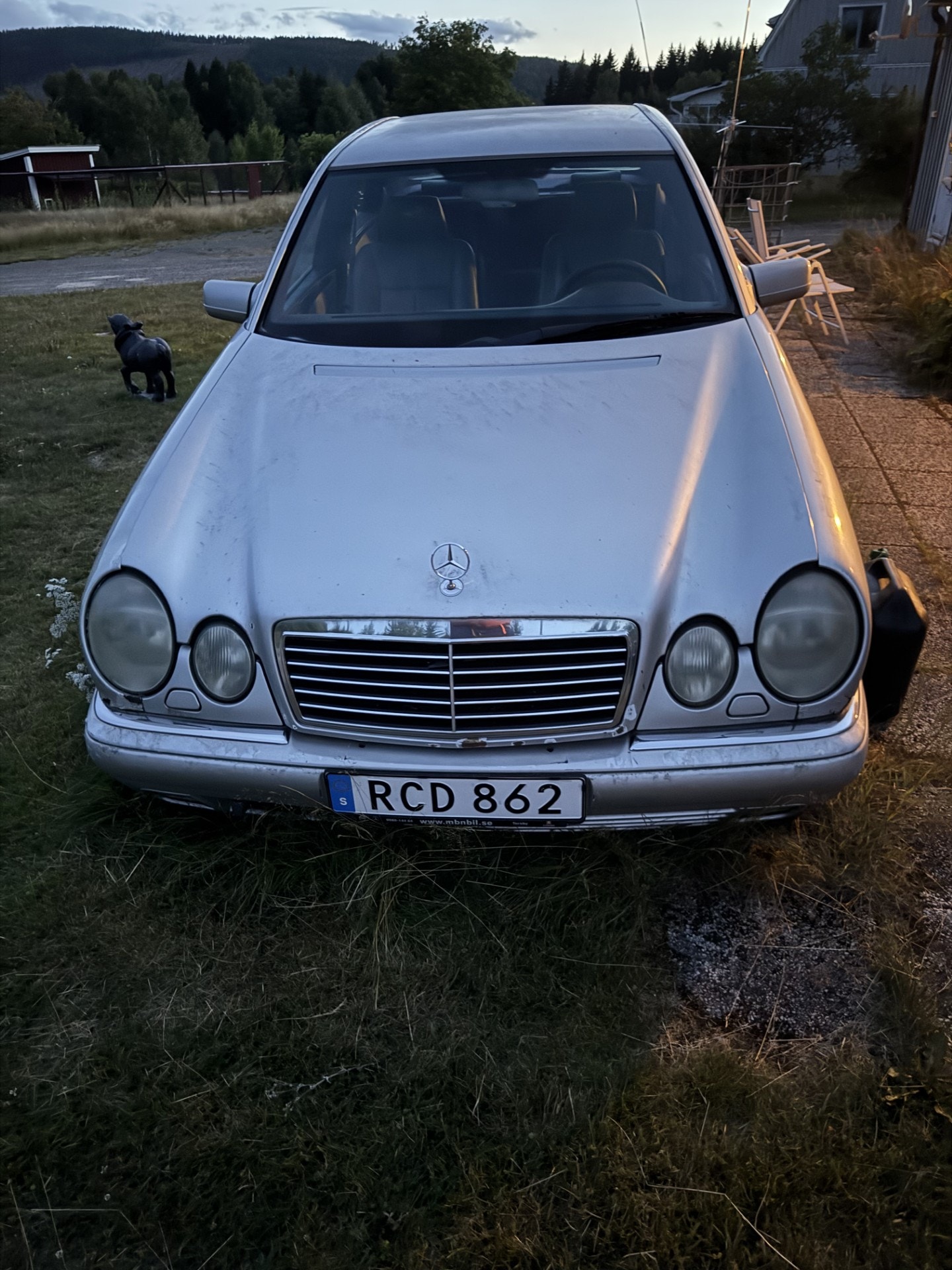 Mercedes-Benz E 300 D Manual, 136hp, 1996