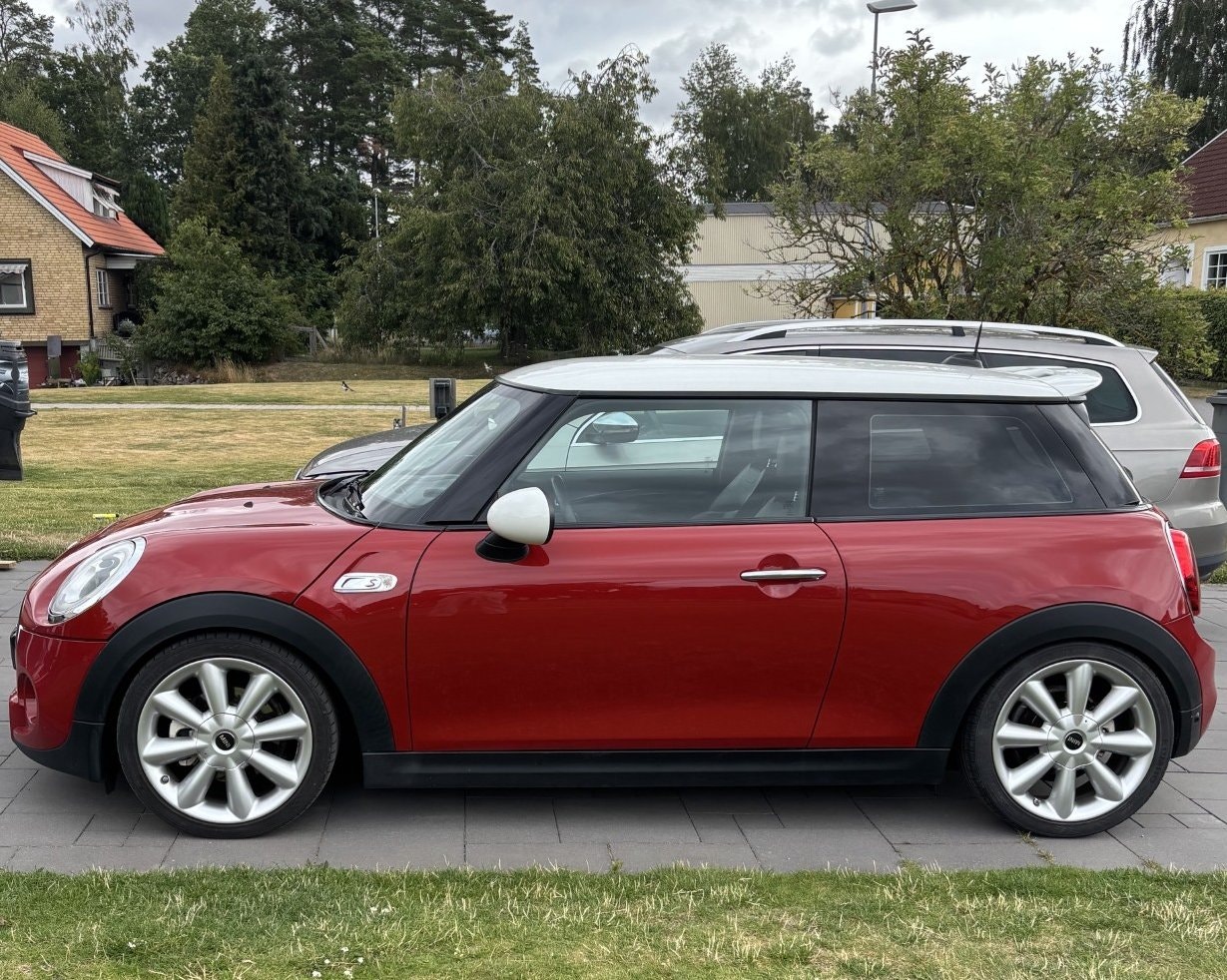 MINI Cooper S 3-dørs Manuell, 6-trinn, 192hk, 2014