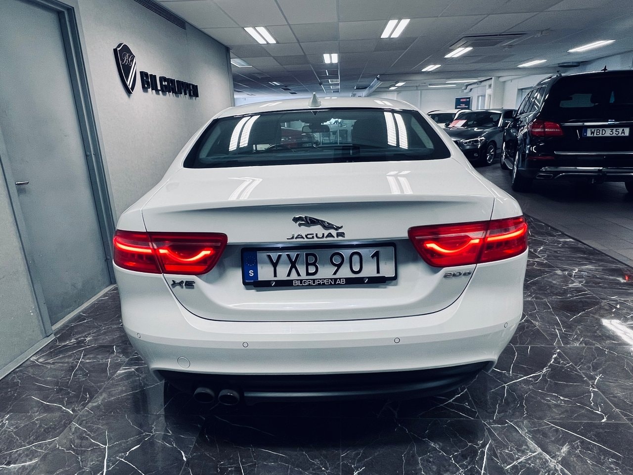 Jaguar XE 20d Automatic, 8-trins, 180ps, 2018